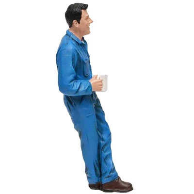 Mechanic Larry Taking Break Figure For 1:18 Scale Models By American Diorama 2 Mechanic Larry Taking Break Figure For 1:18 Scale Models By American Diorama - Image 2