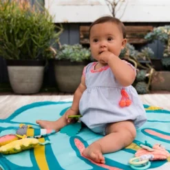 Infantino Go Gaga! 4-In-1 Twist & Fold Activity Gym & Play Mat - Tropical -Children's Toys GUEST 970ec44c 8185 43c3 9dc8 bb0b8748f4ac